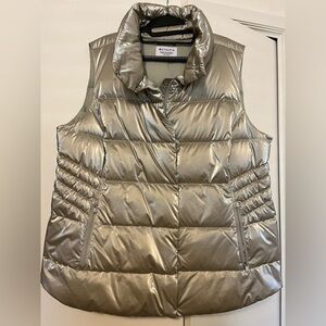Brand New Metallic look Athleta Downtown Puffer Vest in size 1X